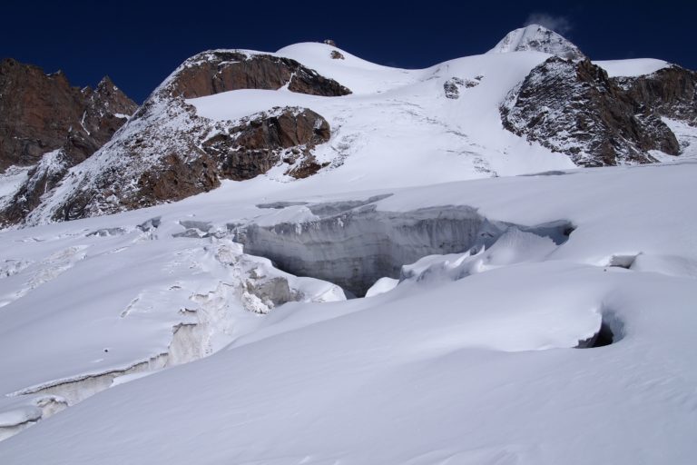 Photograph of Chhota Shigri Glacier