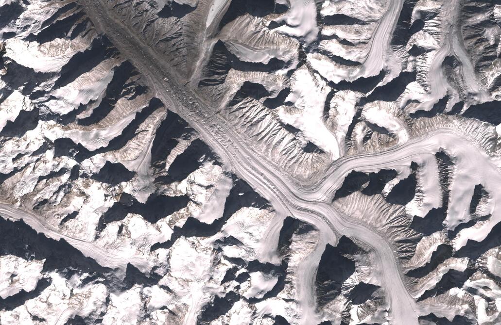 Aerial view of Bara Shigri Glacier