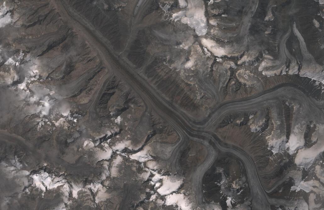 Aerial view of Bara Shigri Glacier