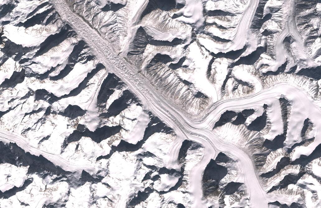 Aerial view of Bara Shigri Glacier