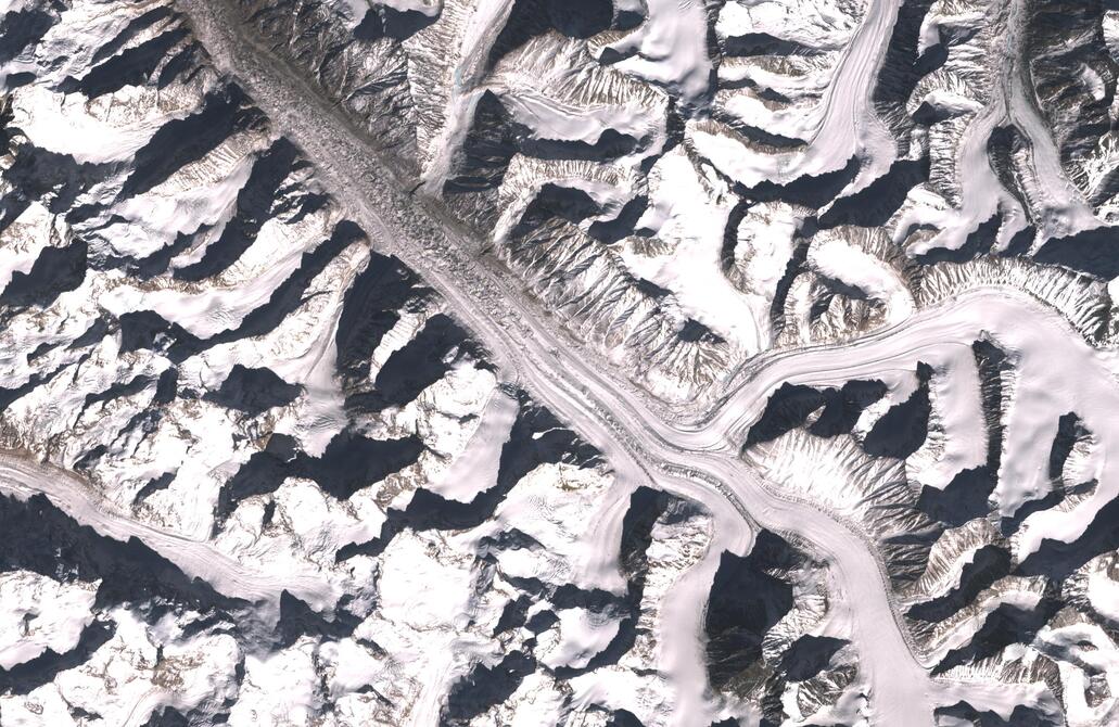 Aerial view of Bara Shigri Glacier