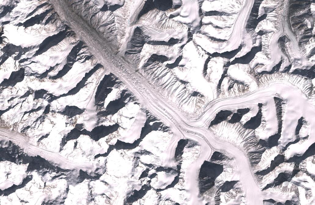 Aerial view of Bara Shigri Glacier