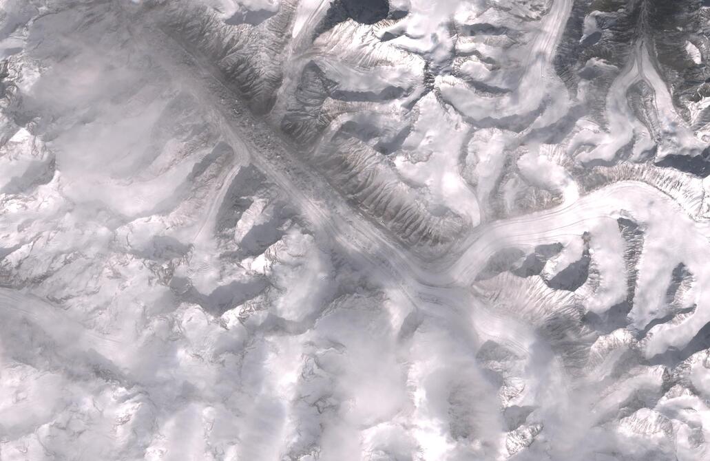 Aerial view of Bara Shigri Glacier