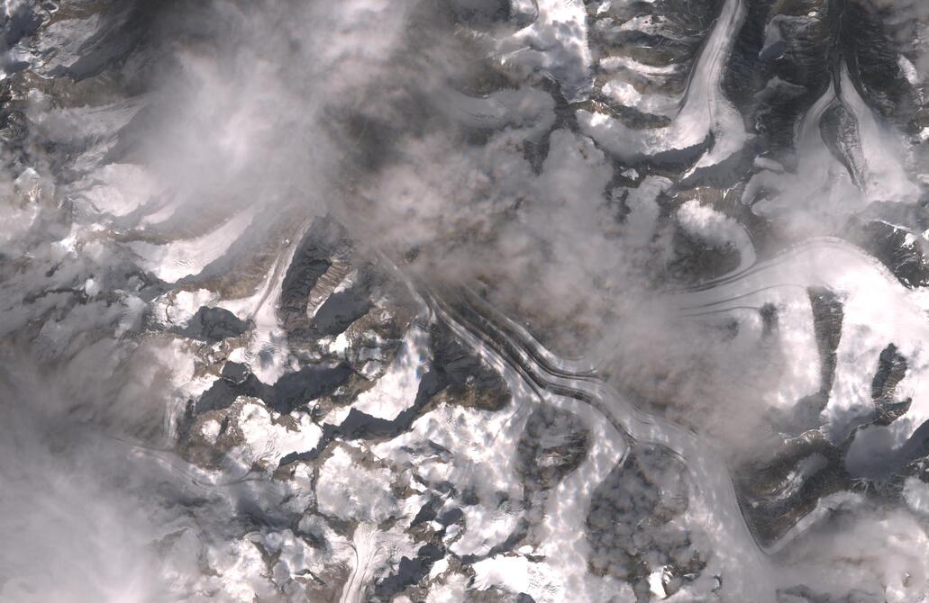 Aerial view of Bara Shigri Glacier