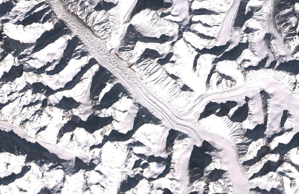 Aerial view of Bara Shigri Glacier