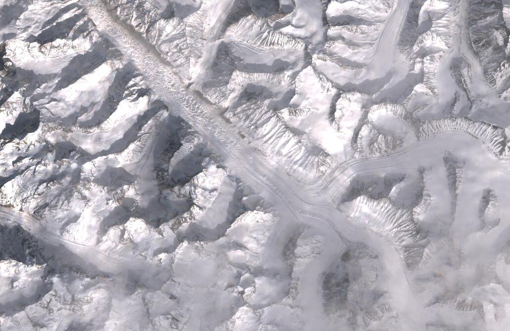 Aerial view of Bara Shigri Glacier