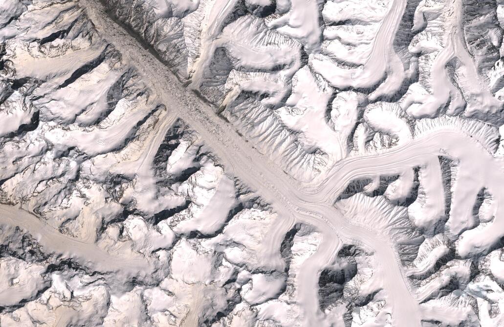 Aerial view of Bara Shigri Glacier