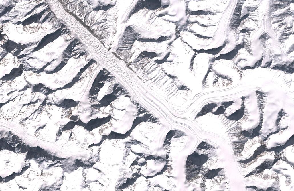 Aerial view of Bara Shigri Glacier