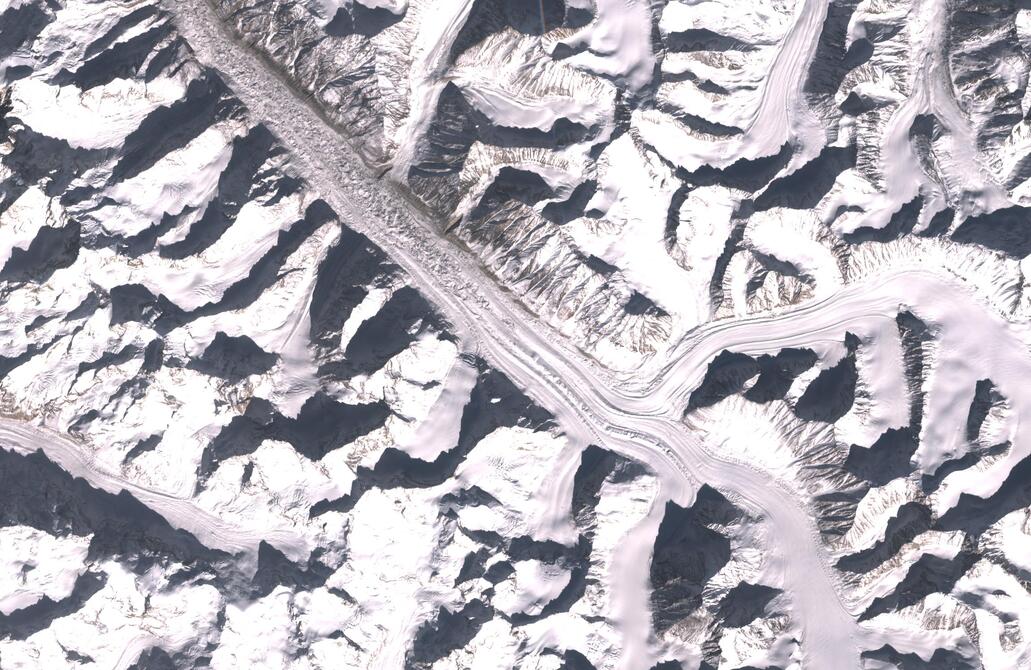 Aerial view of Bara Shigri Glacier