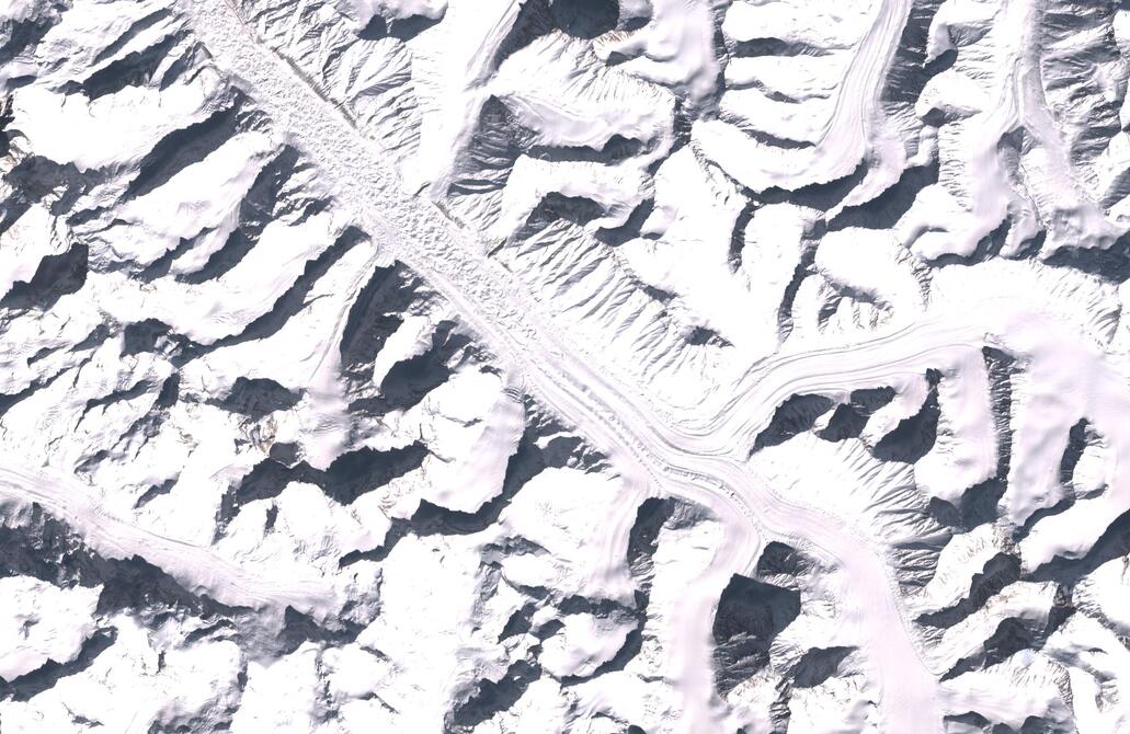 Aerial view of Bara Shigri Glacier