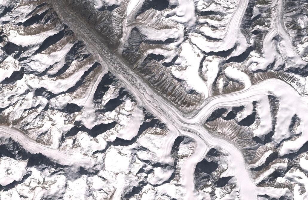 Aerial view of Bara Shigri Glacier