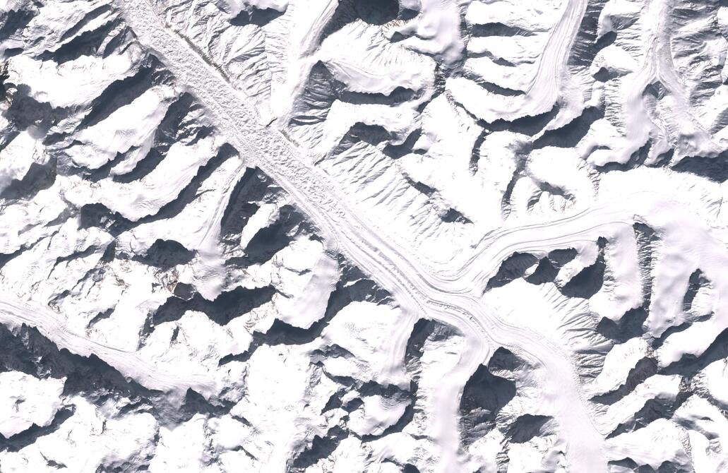 Aerial view of Bara Shigri Glacier