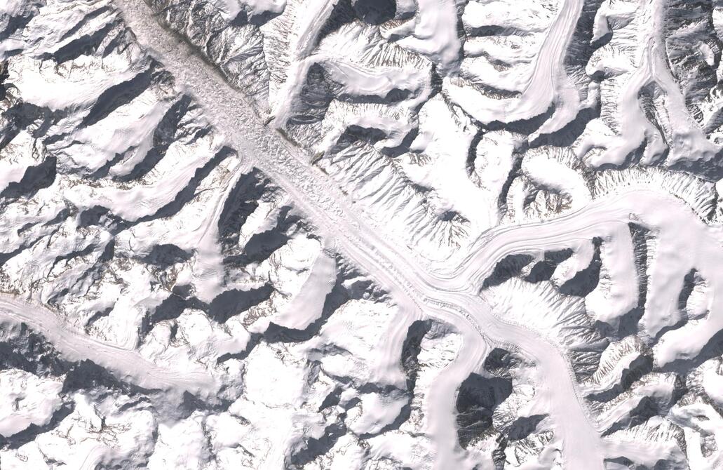 Aerial view of Bara Shigri Glacier