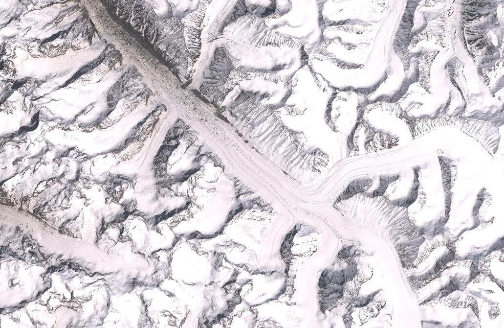 Aerial view of Bara Shigri Glacier