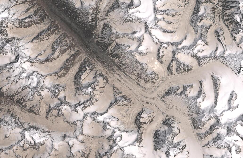 Aerial view of Bara Shigri Glacier