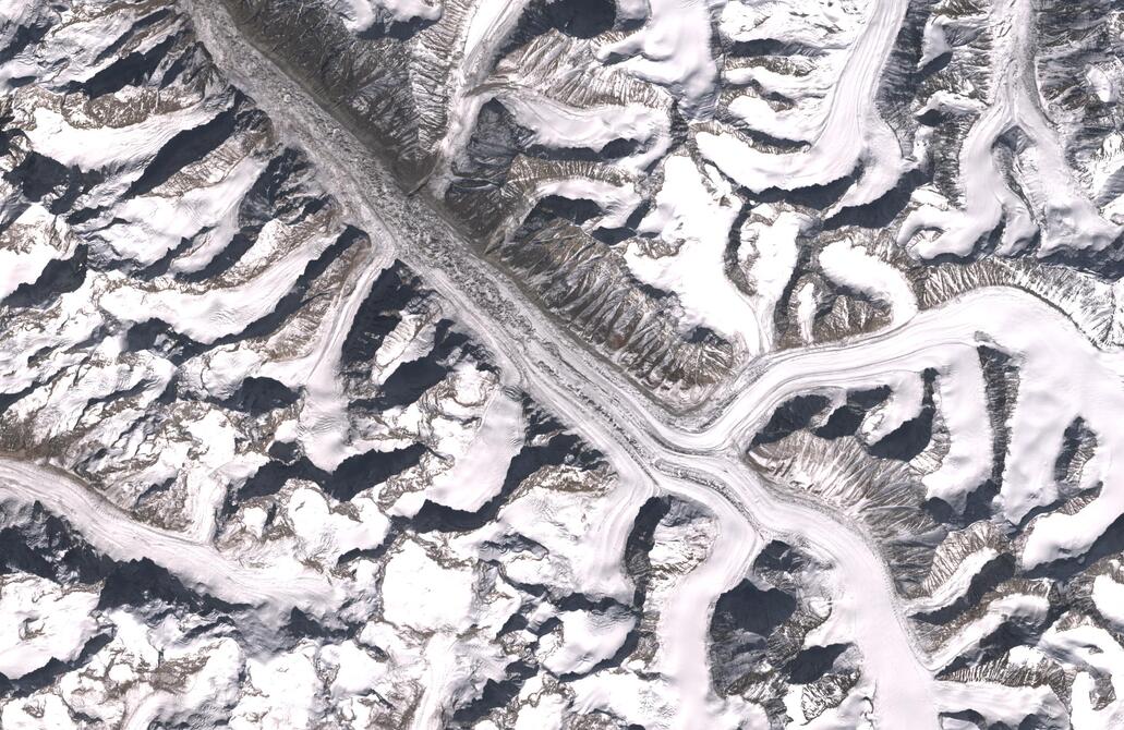Aerial view of Bara Shigri Glacier