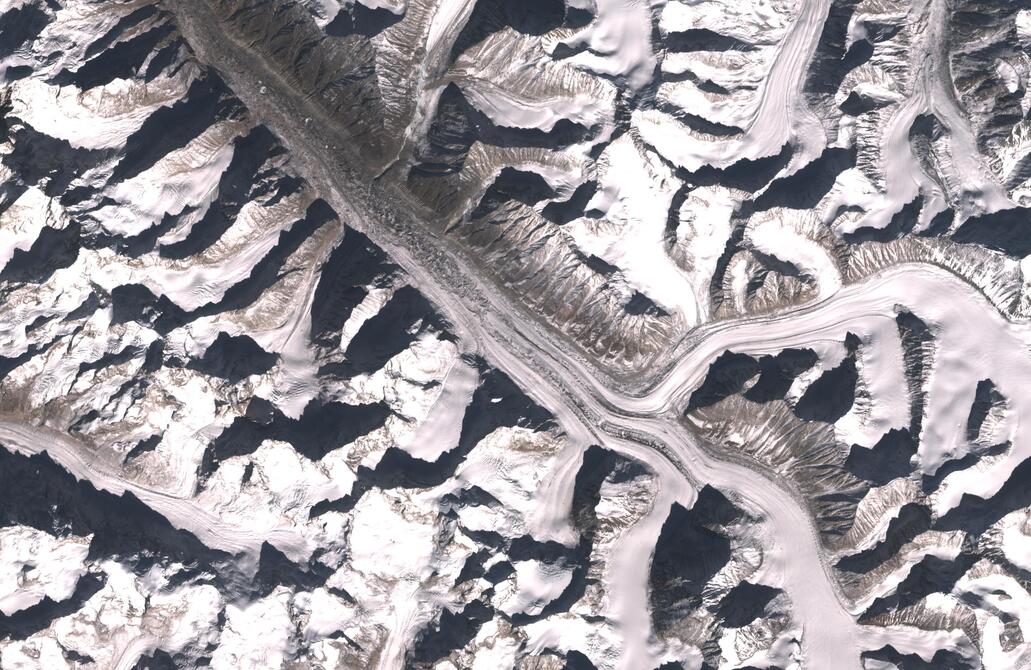 Aerial view of Bara Shigri Glacier