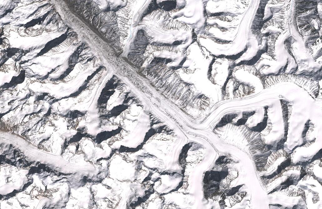 Aerial view of Bara Shigri Glacier
