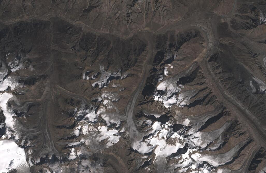 Aerial view of Chhota Shigri Glacier