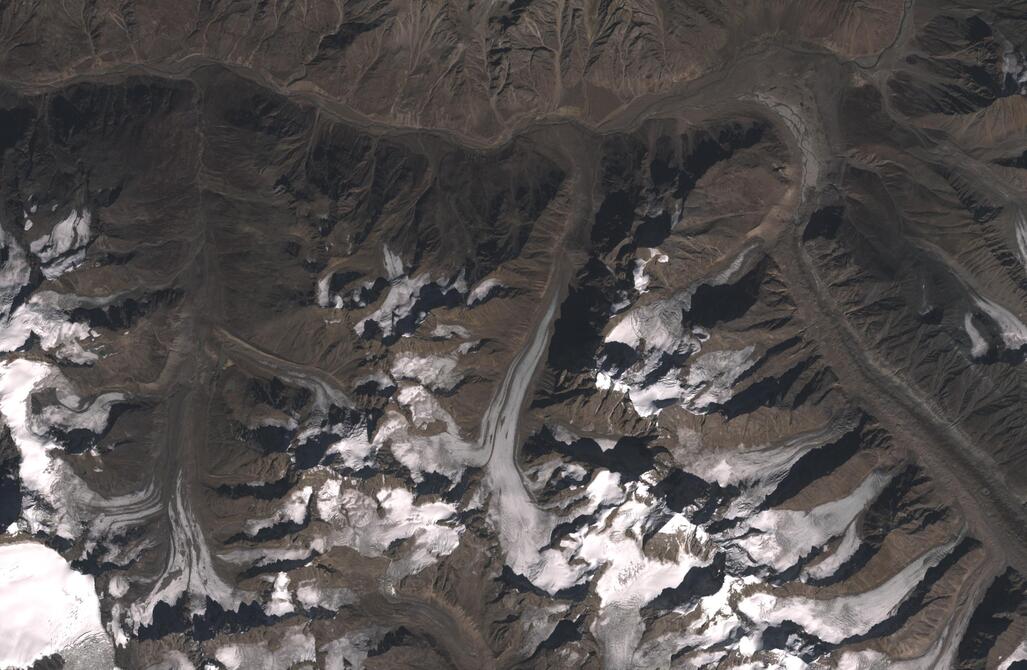 Aerial view of Chhota Shigri Glacier