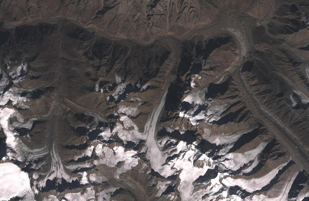 Aerial view of Chhota Shigri Glacier