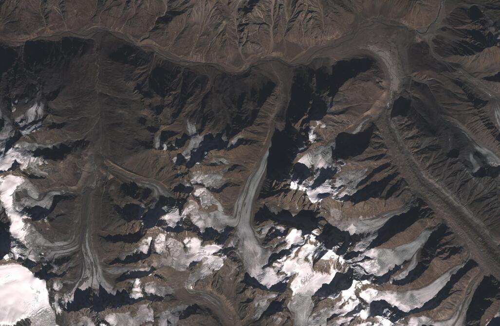 Aerial view of Chhota Shigri Glacier