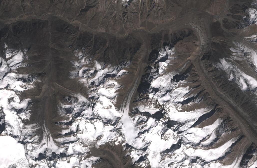 Aerial view of Chhota Shigri Glacier