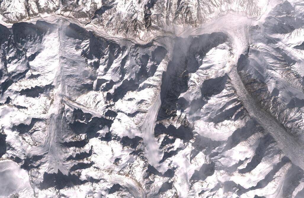 Aerial view of Chhota Shigri Glacier