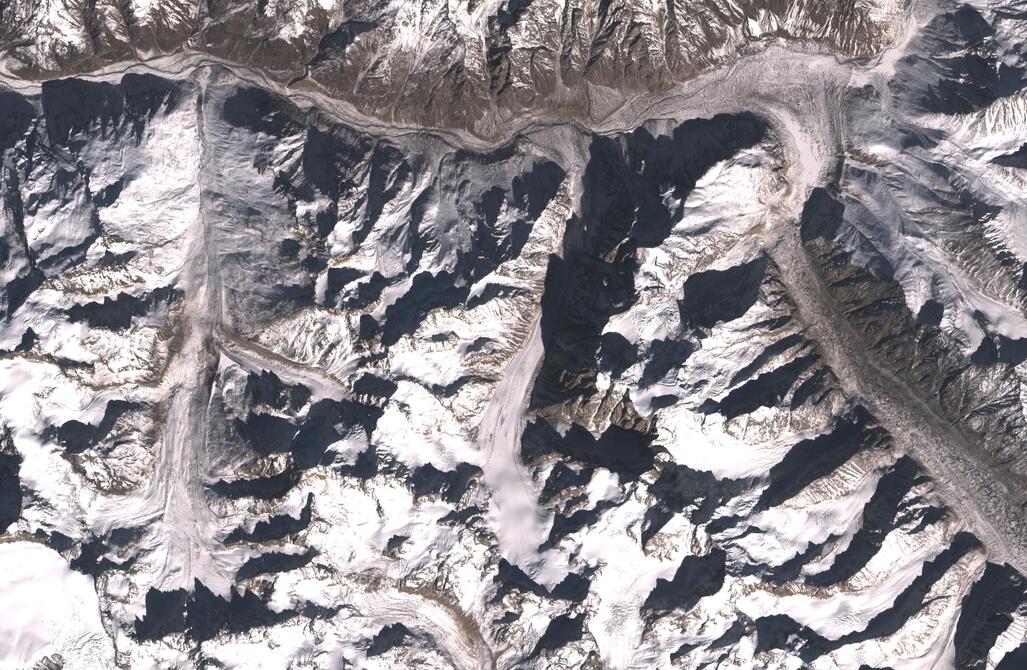 Aerial view of Chhota Shigri Glacier