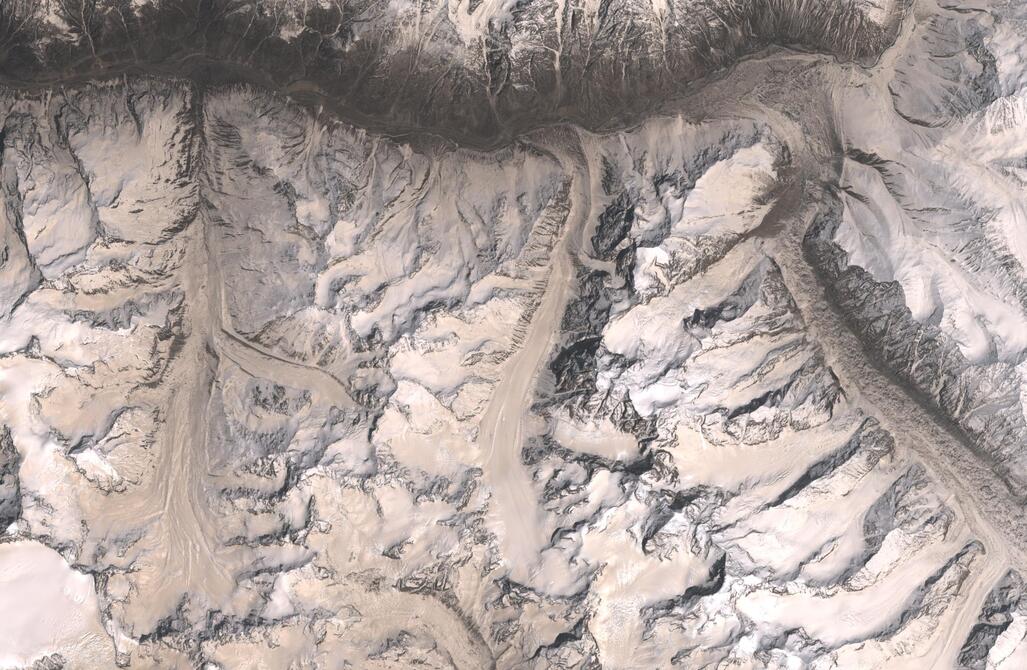 Aerial view of Chhota Shigri Glacier