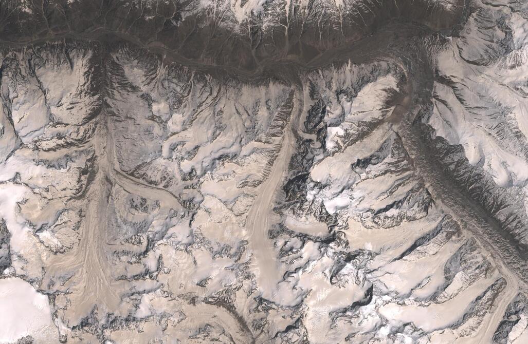 Aerial view of Chhota Shigri Glacier