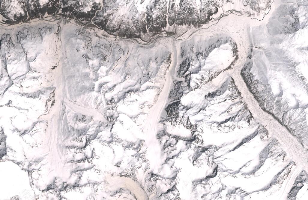 Aerial view of Chhota Shigri Glacier