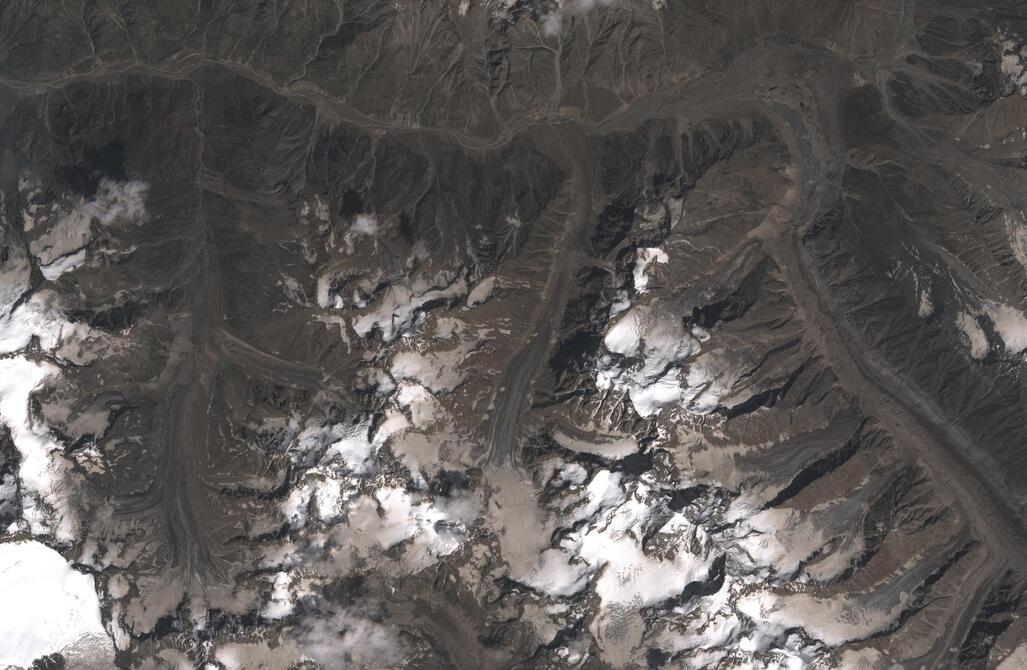 Aerial view of Chhota Shigri Glacier