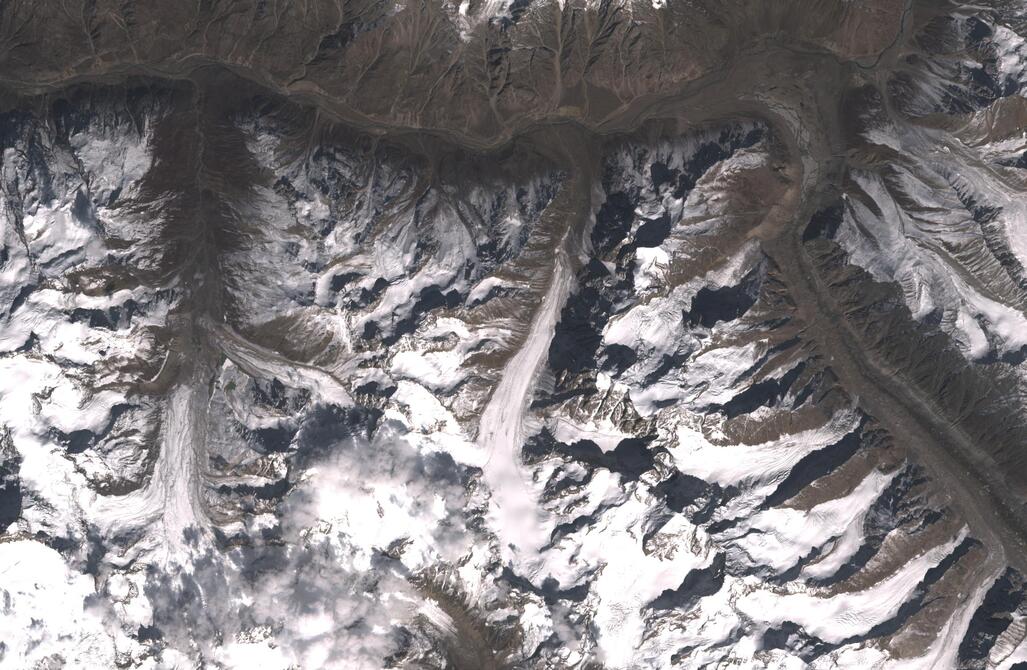 Aerial view of Chhota Shigri Glacier