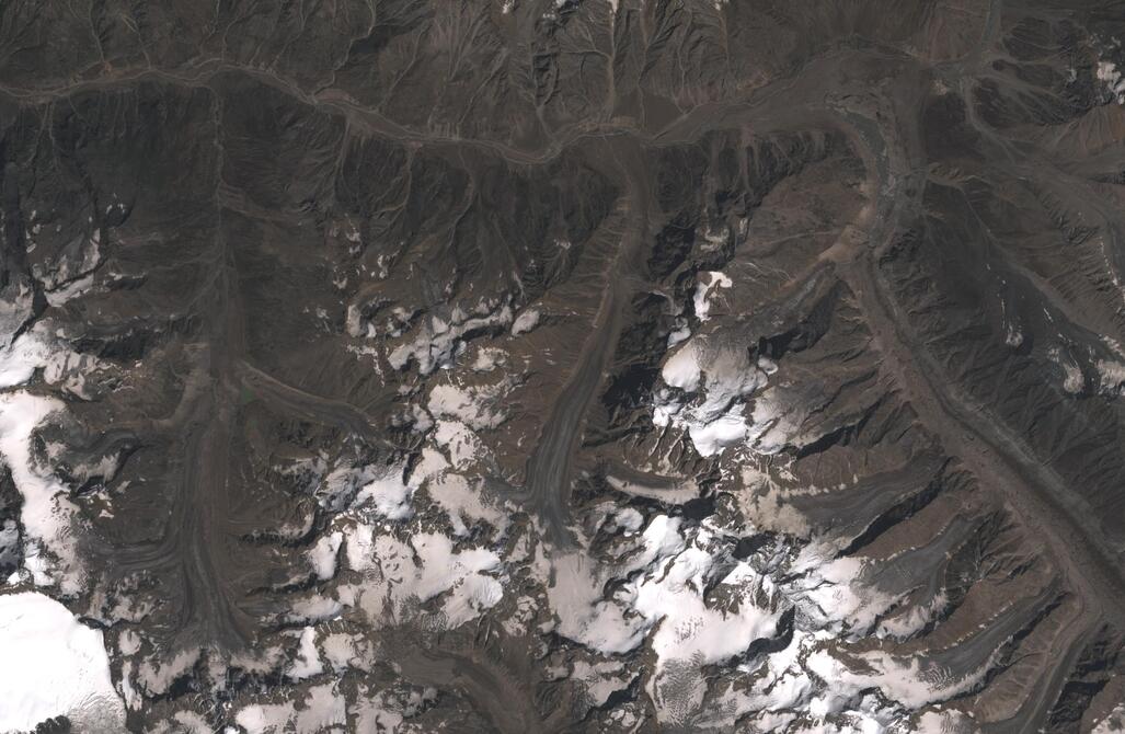 Aerial view of Chhota Shigri Glacier