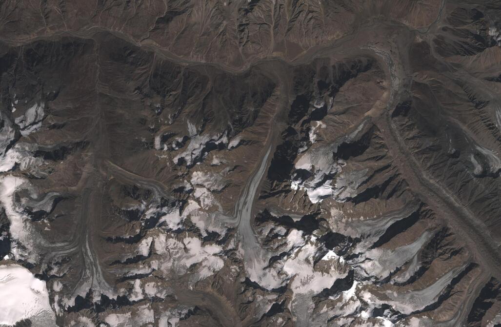 Aerial view of Chhota Shigri Glacier