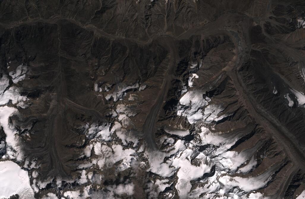 Aerial view of Chhota Shigri Glacier