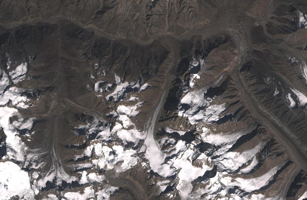 Aerial view of Chhota Shigri Glacier