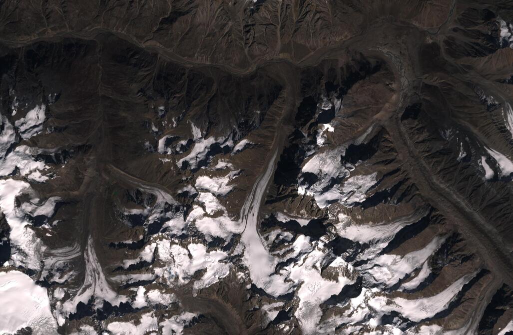 Aerial view of Chhota Shigri Glacier