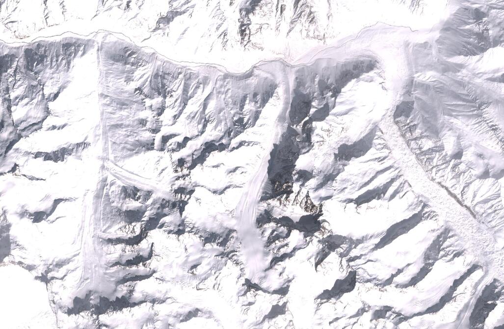 Aerial view of Chhota Shigri Glacier