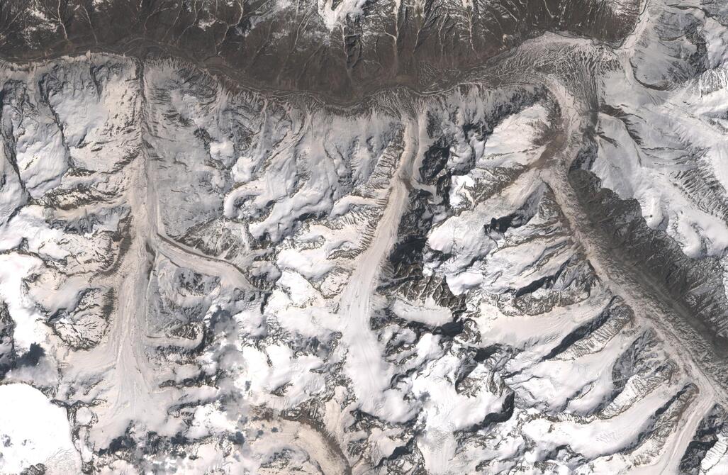 Aerial view of Chhota Shigri Glacier