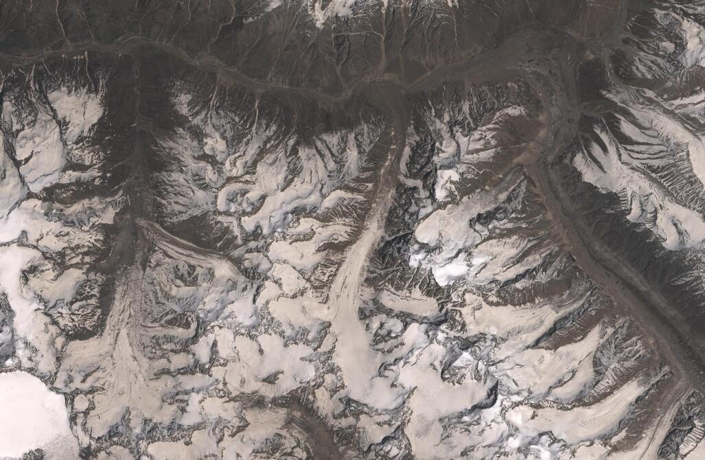 Aerial view of Chhota Shigri Glacier