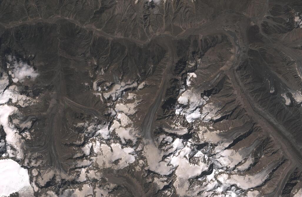 Aerial view of Chhota Shigri Glacier