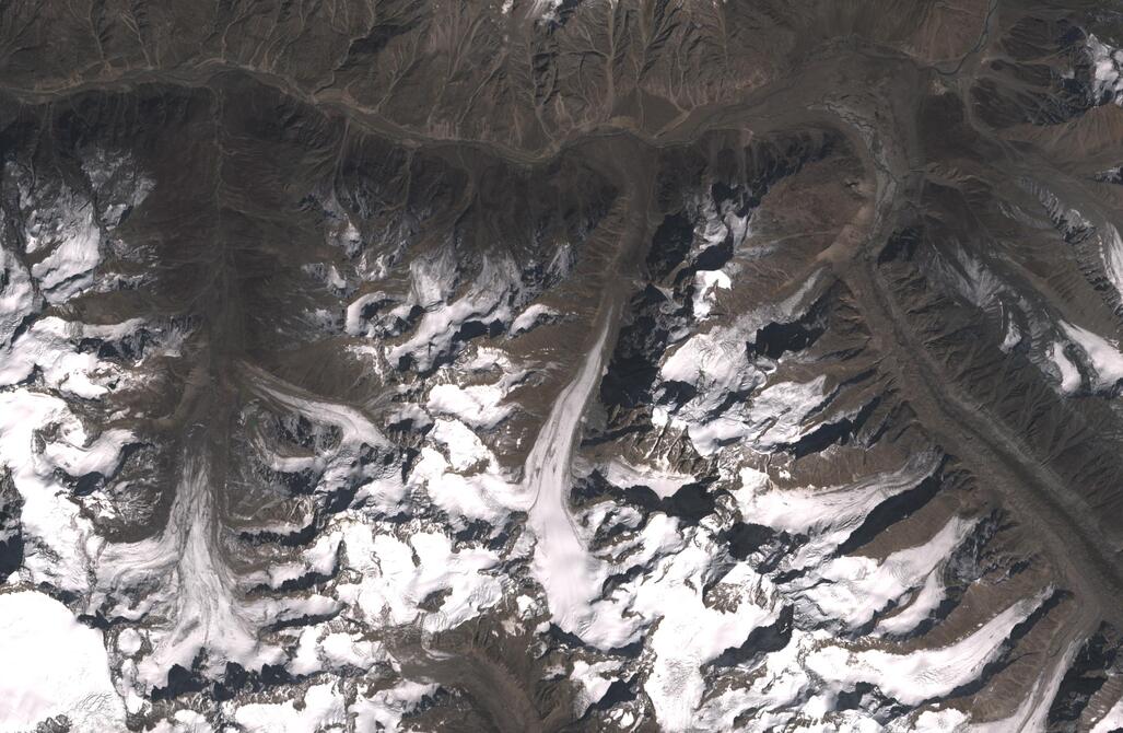 Aerial view of Chhota Shigri Glacier