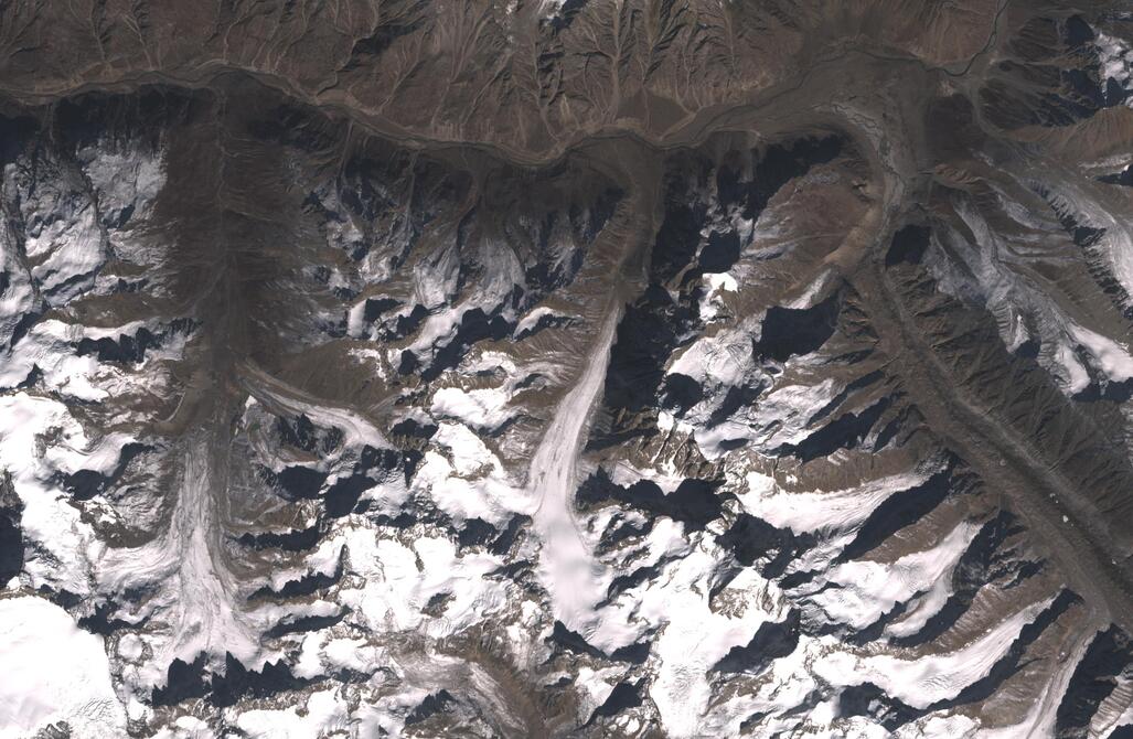 Aerial view of Chhota Shigri Glacier