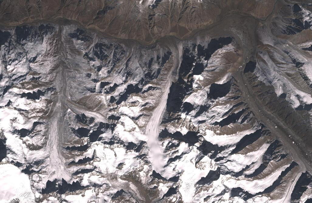 Aerial view of Chhota Shigri Glacier