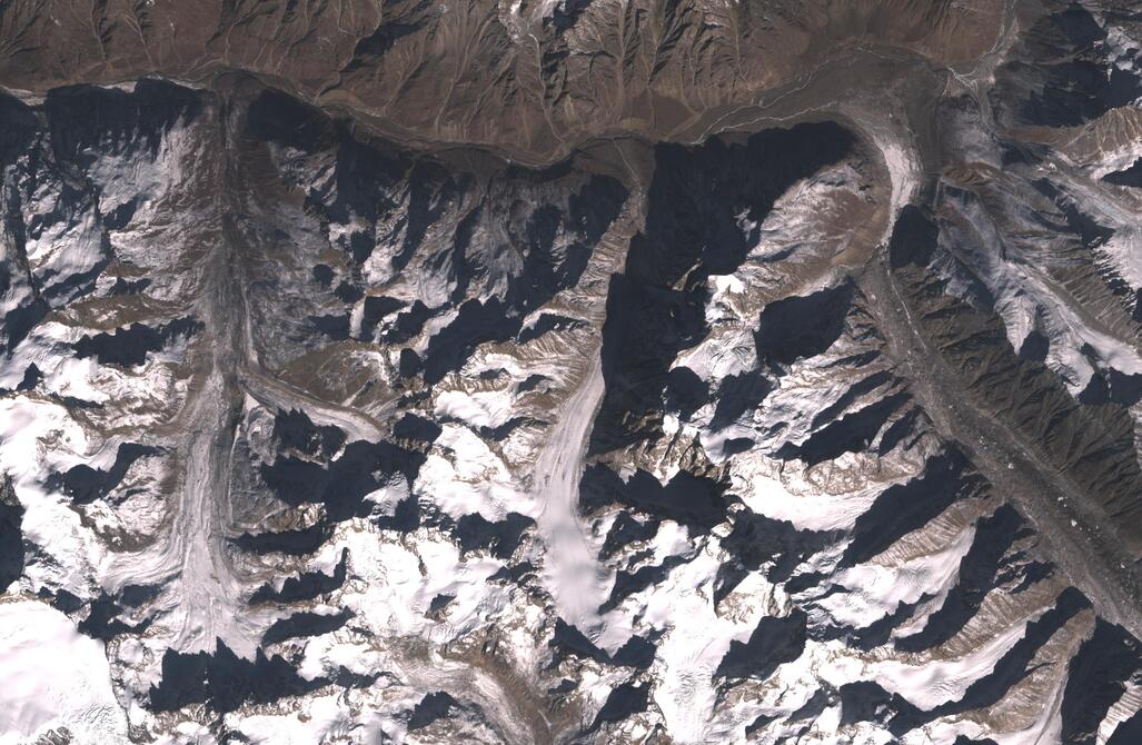 Aerial view of Chhota Shigri Glacier