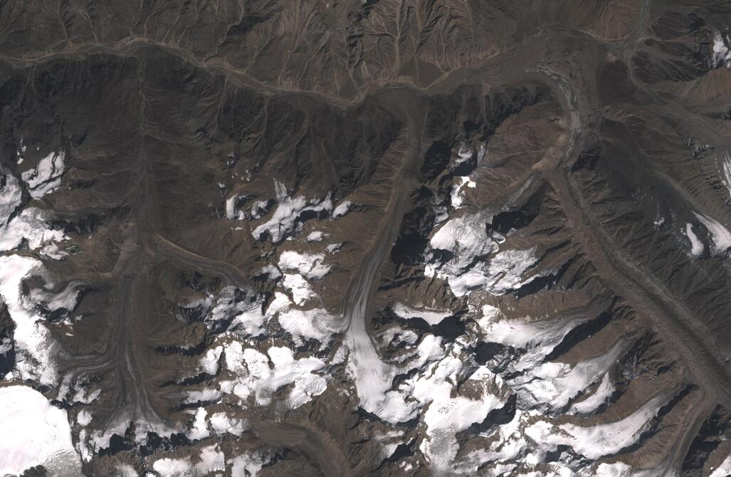 Aerial view of Chhota Shigri Glacier