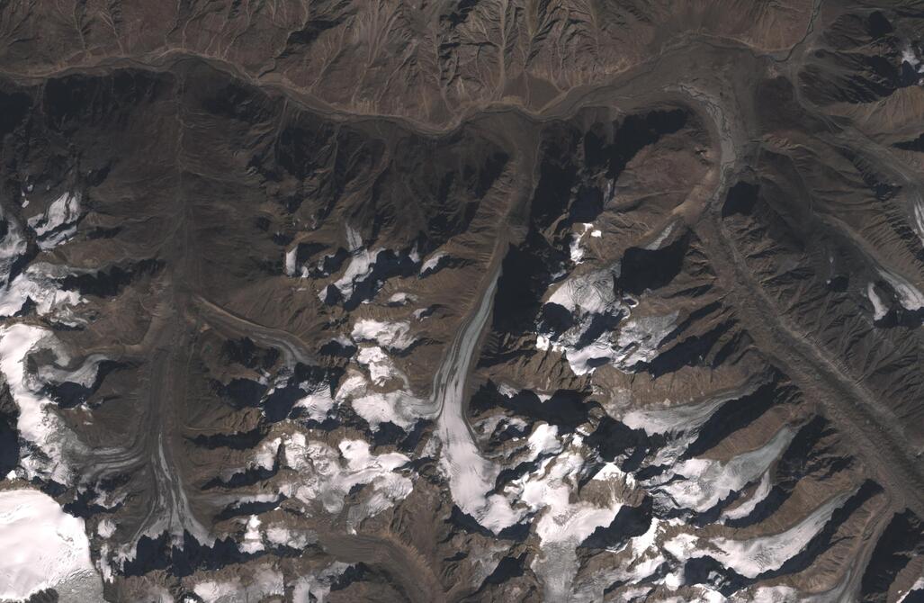 Aerial view of Chhota Shigri Glacier