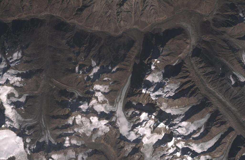 Aerial view of Chhota Shigri Glacier